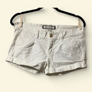 Abercrombie & Fitch High Waist Cream Shorts